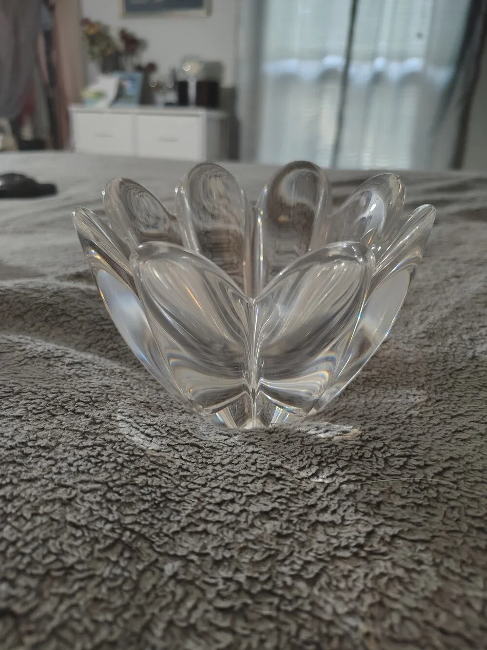 Orrefors swean Mayflower Art Crytal Signed Daisy Candy Bowl Vase